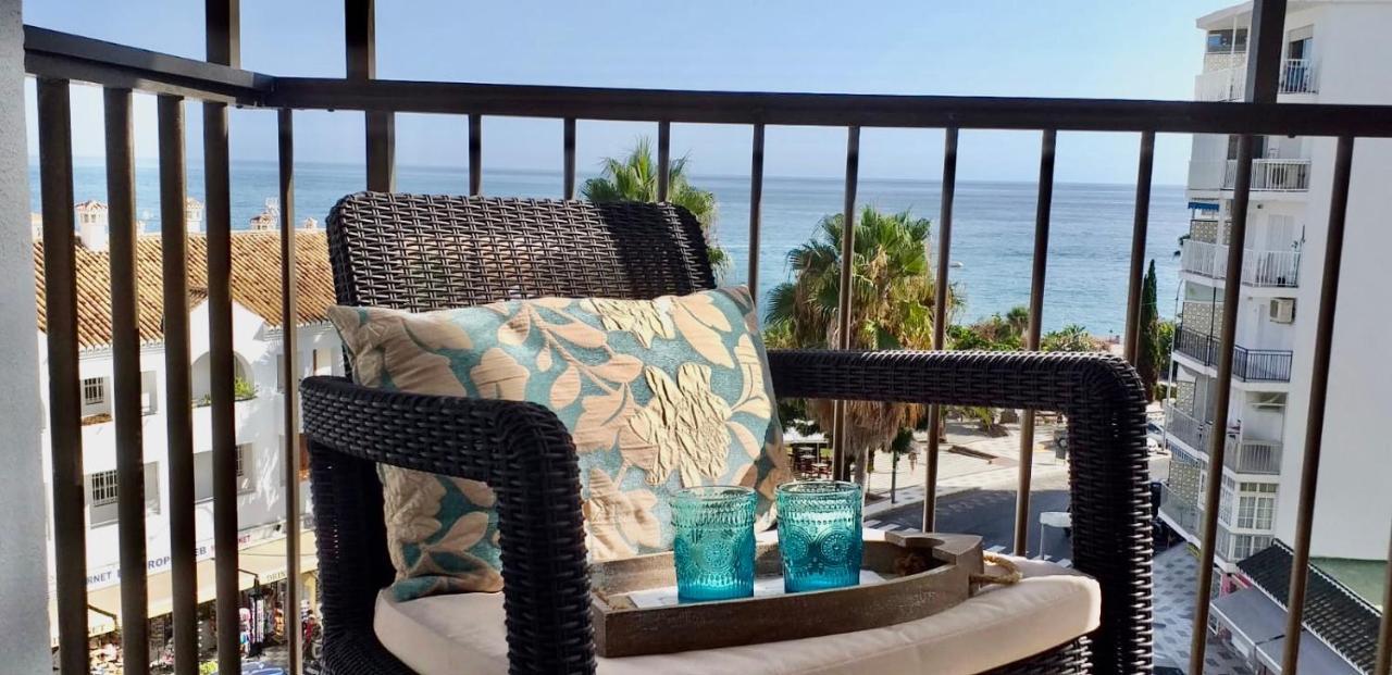 Apartamento Frente Al Mar En La Torrecilla Nerja Dış mekan fotoğraf