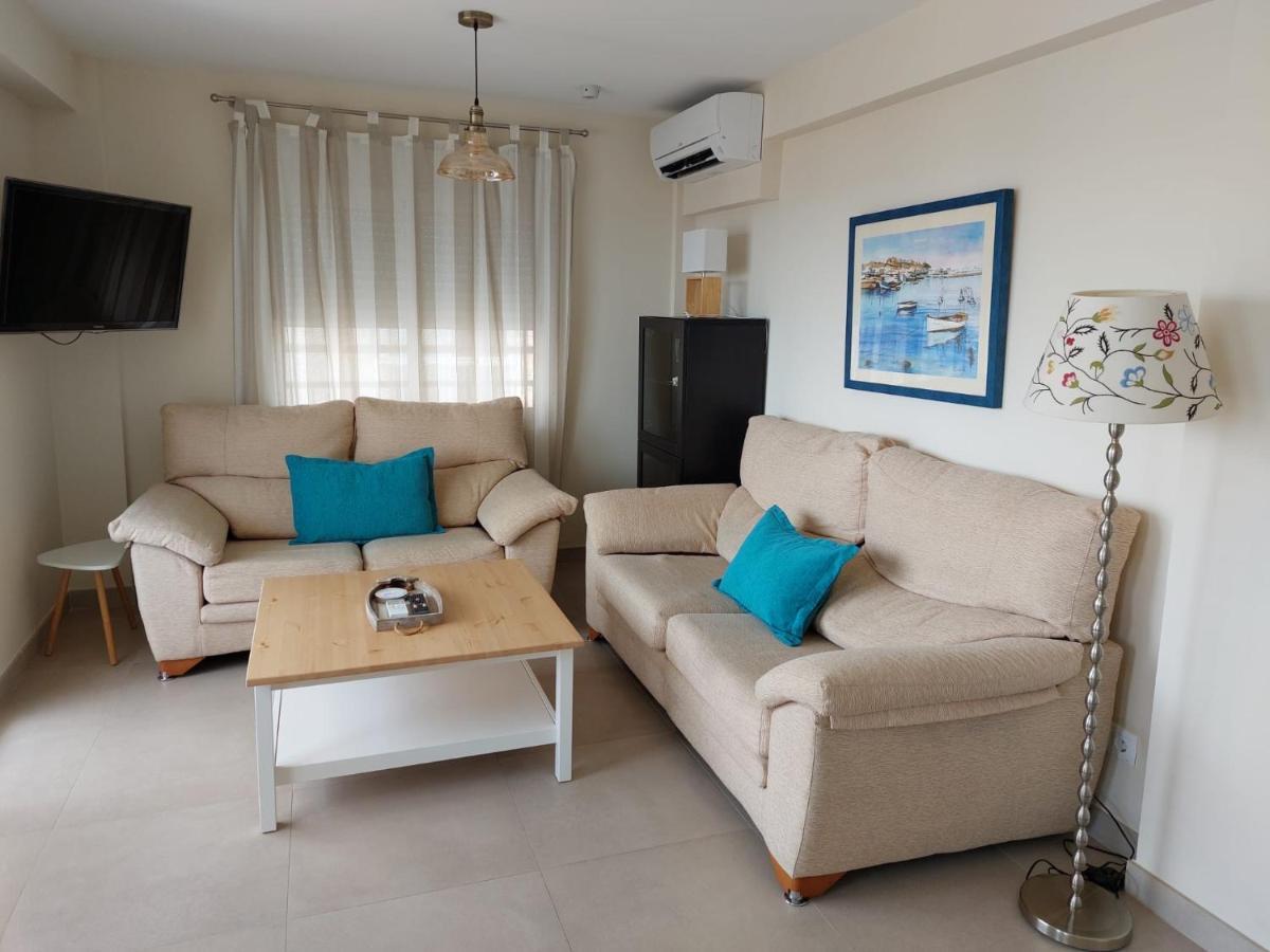 Apartamento Frente Al Mar En La Torrecilla Nerja Dış mekan fotoğraf